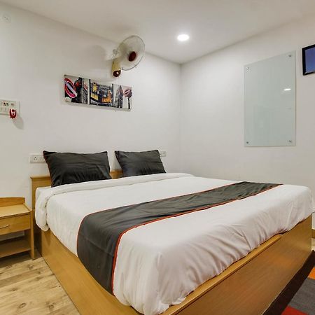 Oyo 2794 Hotel Plaza Inn Guwahati Buitenkant foto
