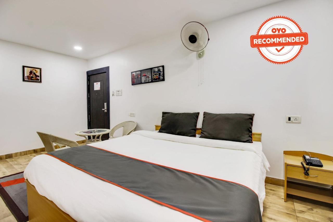Oyo 2794 Hotel Plaza Inn Guwahati Buitenkant foto